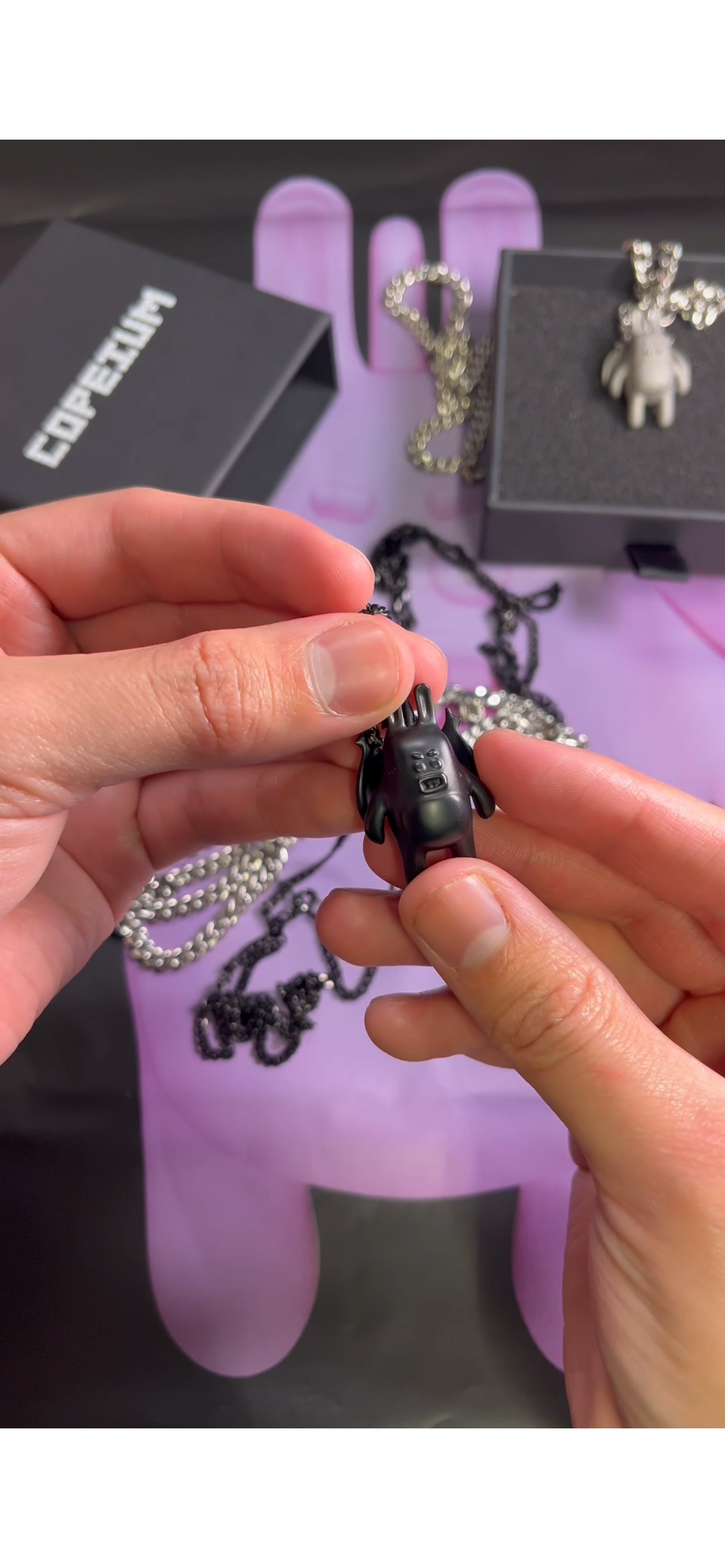 BLACK RESIN PENDANT